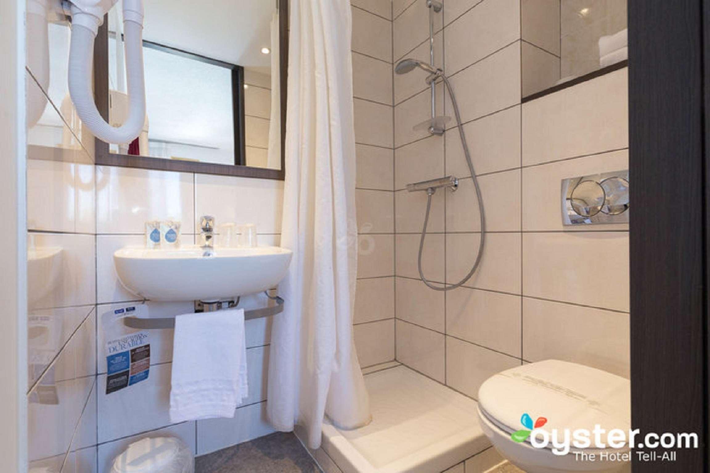 Hotel Kyriad - Stade Nizza